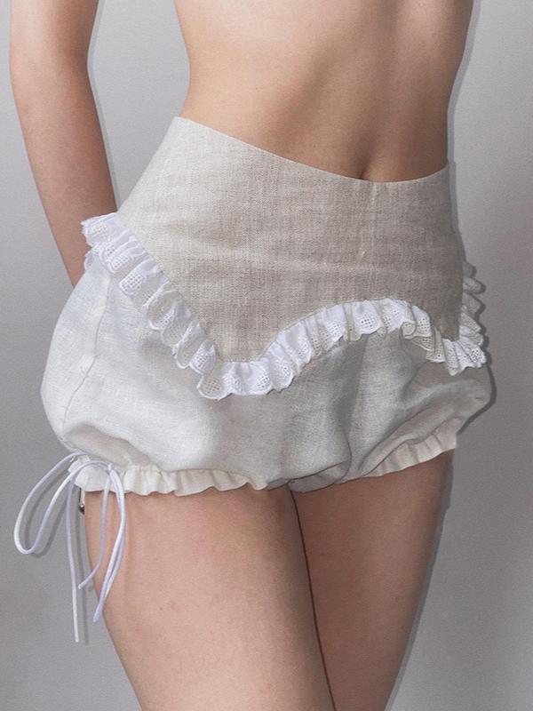 Lace Stitching Low-rise Slim-fitting Pleated Zipper Shorts -- YKIIY CLOTHING