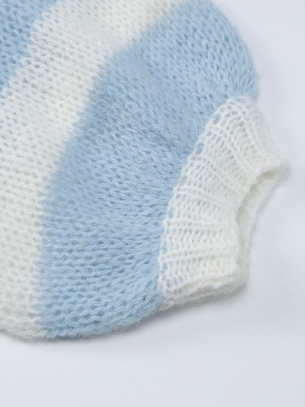 Round Neck Embossed Design Sweaters -- YKIIY  CLOTHING