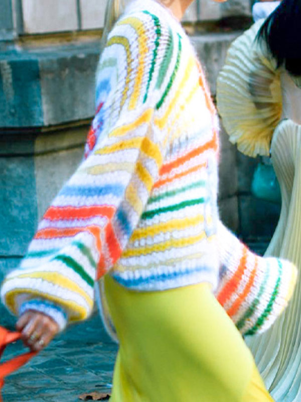 Round Neck Embossed Design Sweaters -- YKIIY  CLOTHING